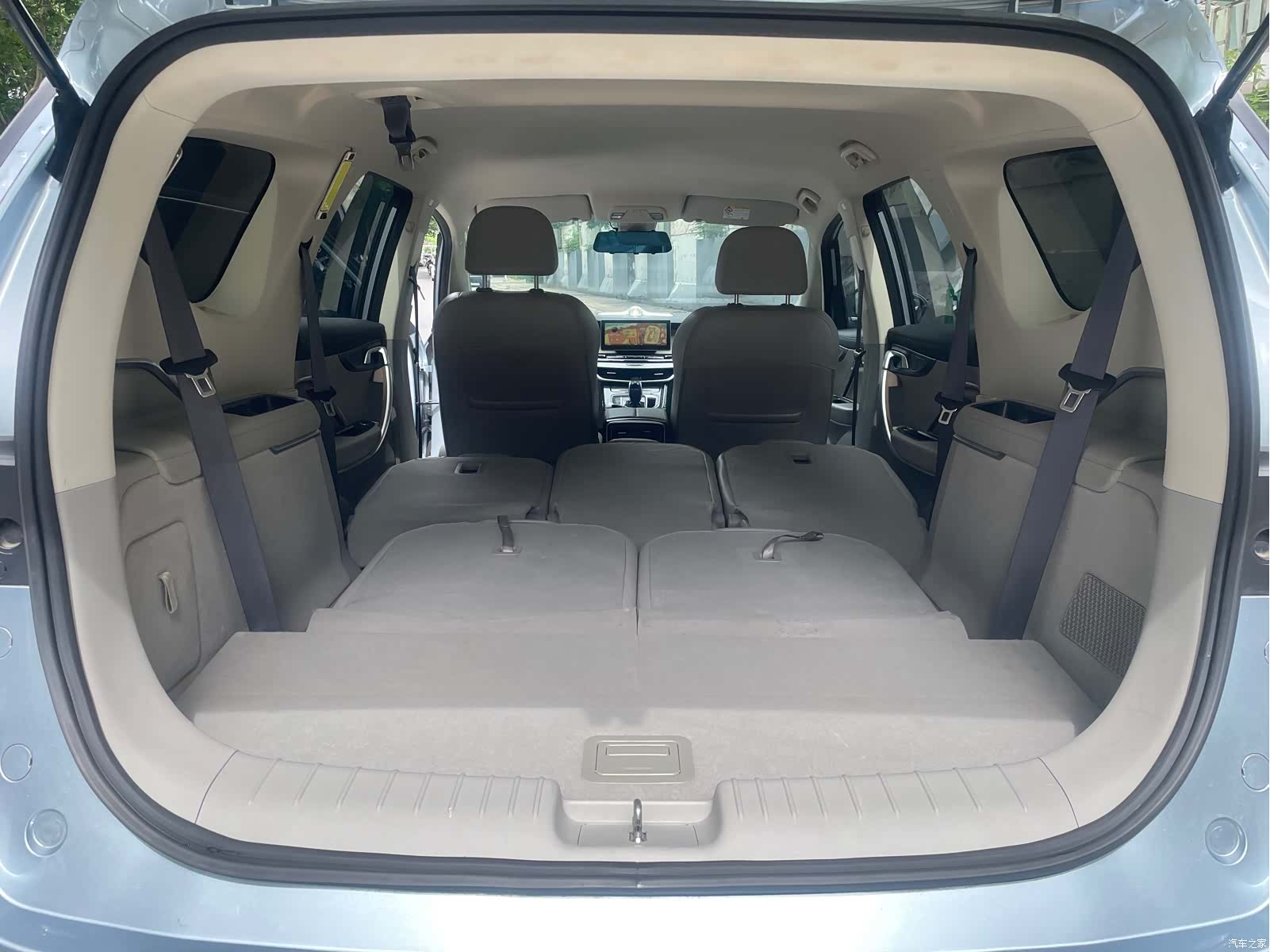 Geely Jiaji, 2021 13