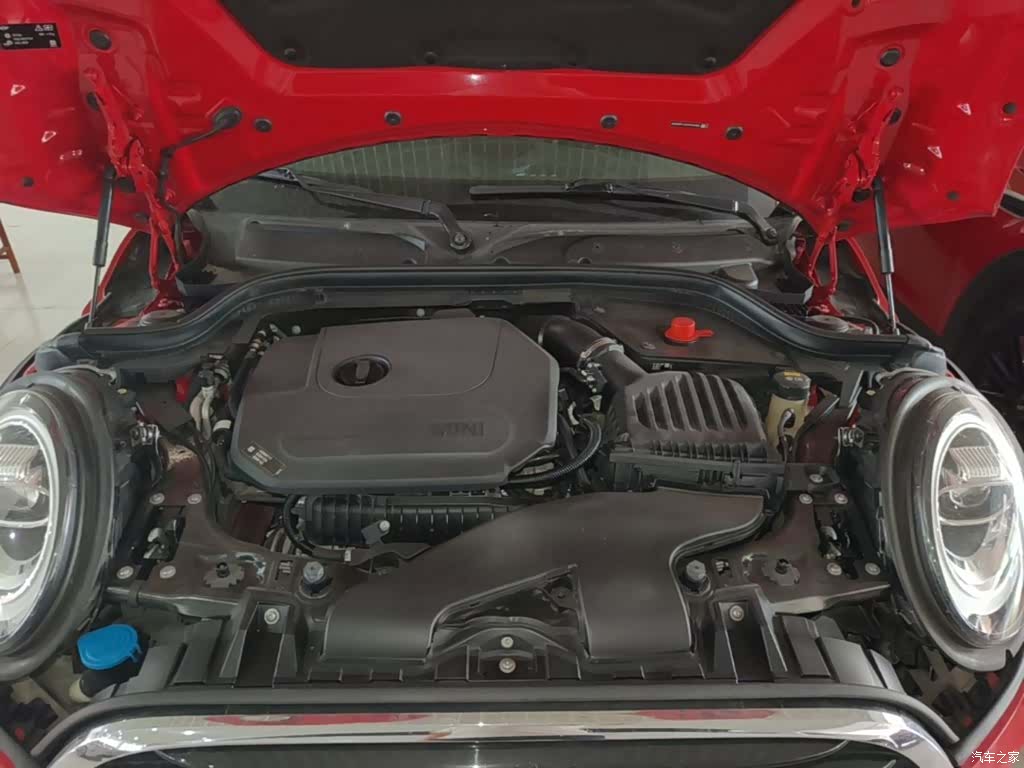 Mini ONE, 2019 11