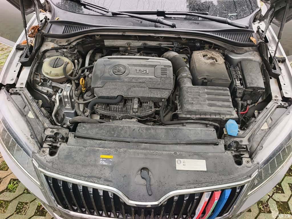 Skoda Superb, 2017 11