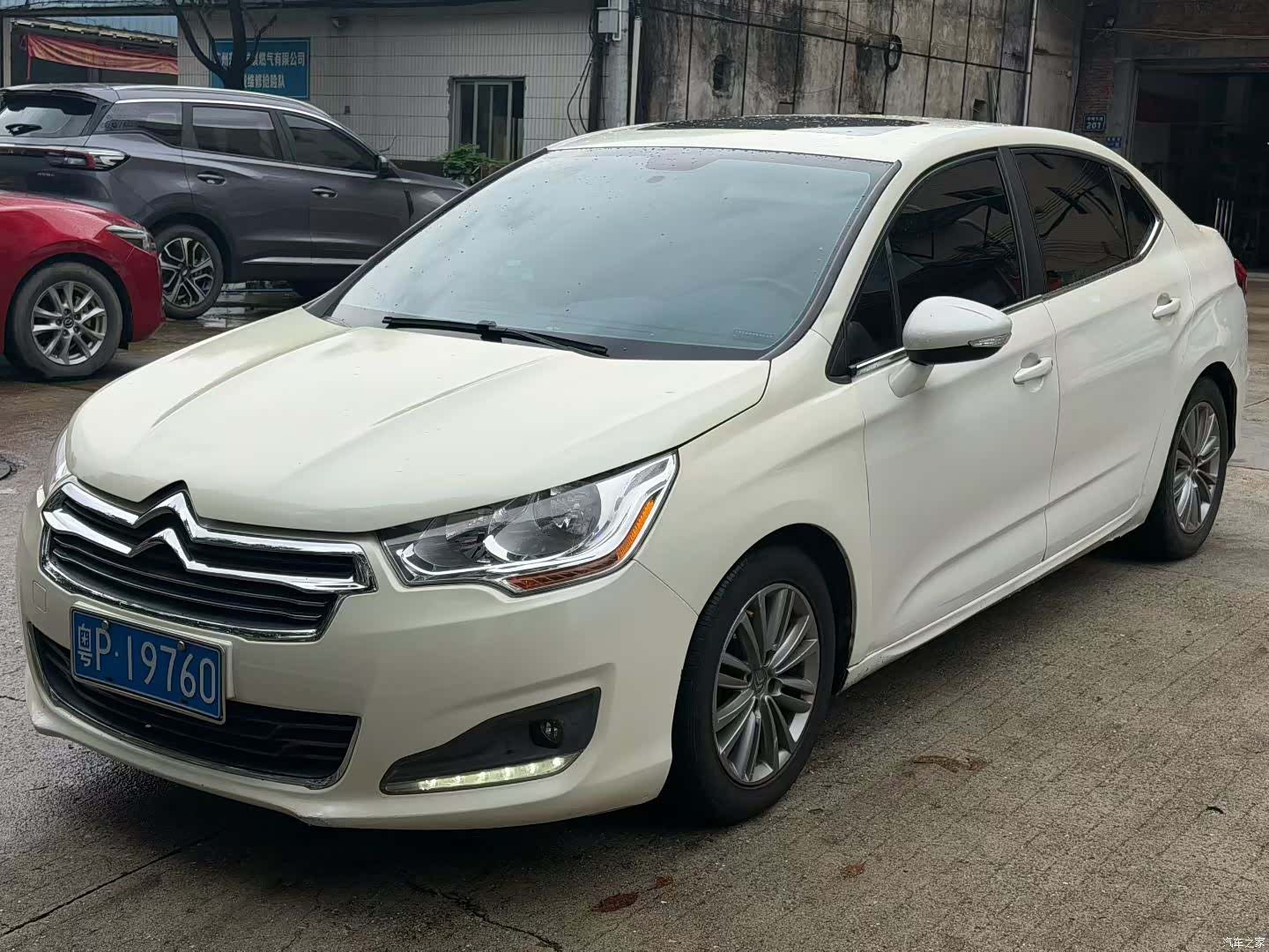 Citroen C4, 2013 1