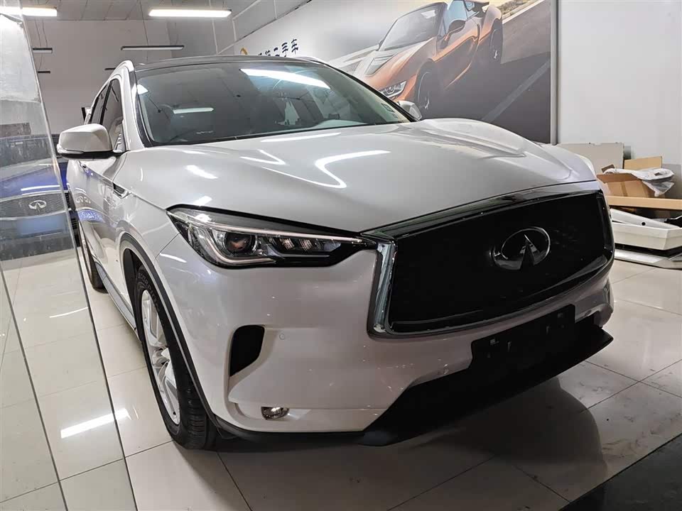 Infiniti QX50