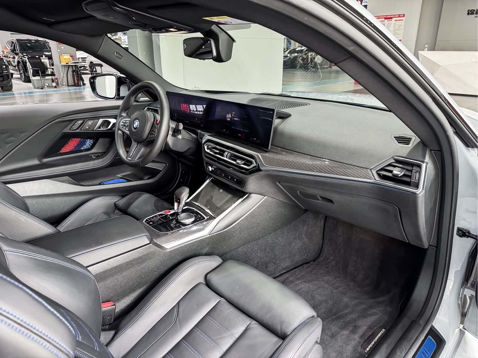 BMW M2, 2025 7