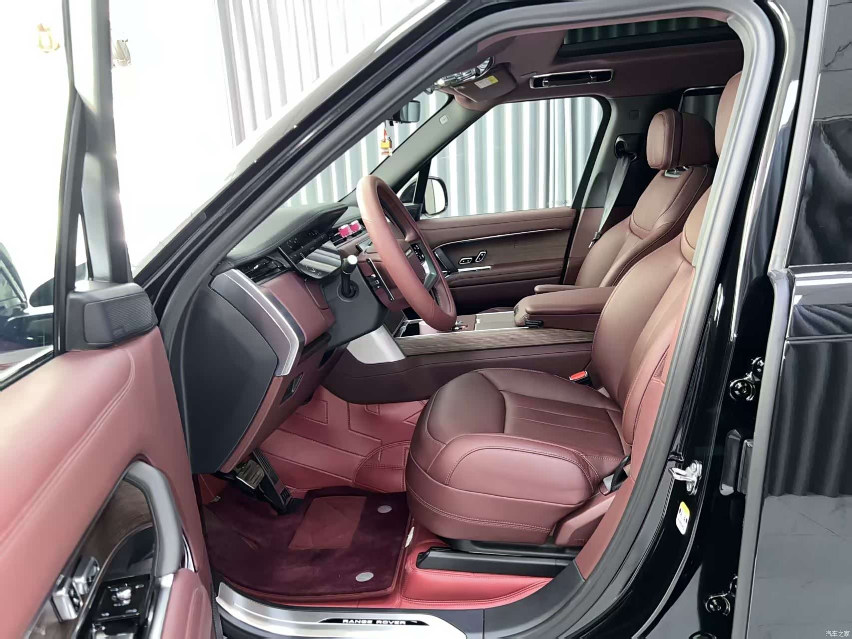 Land Rover Range Rover, 2026 7