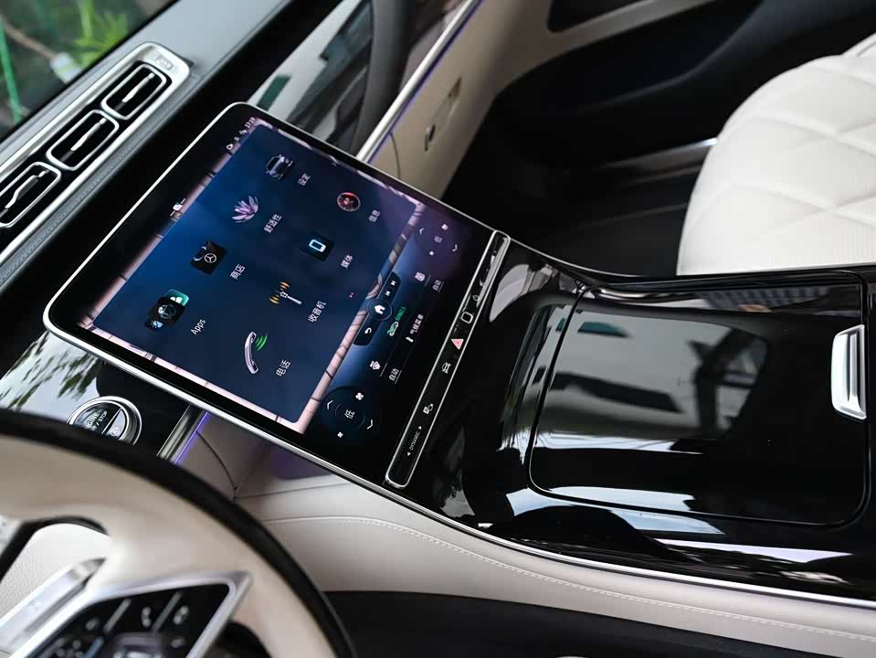 Mercedes-Benz Maybach S-class