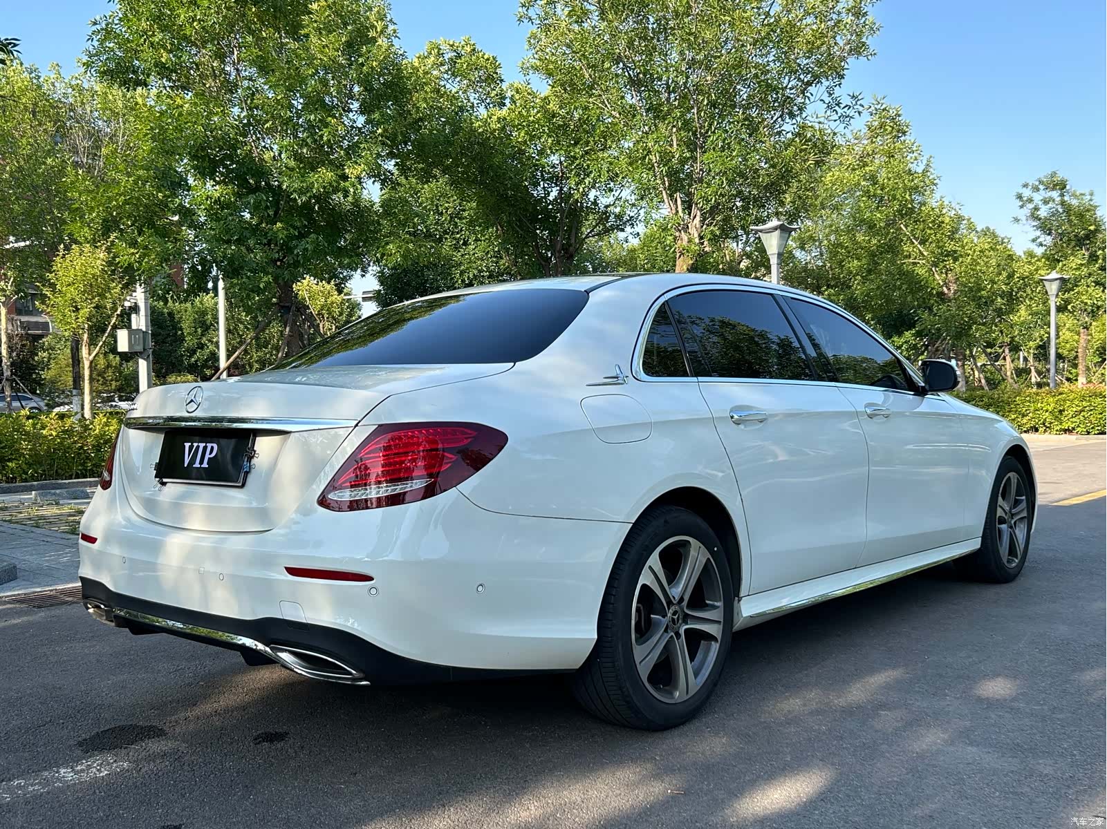 Mercedes-Benz E-Class, 2019 12