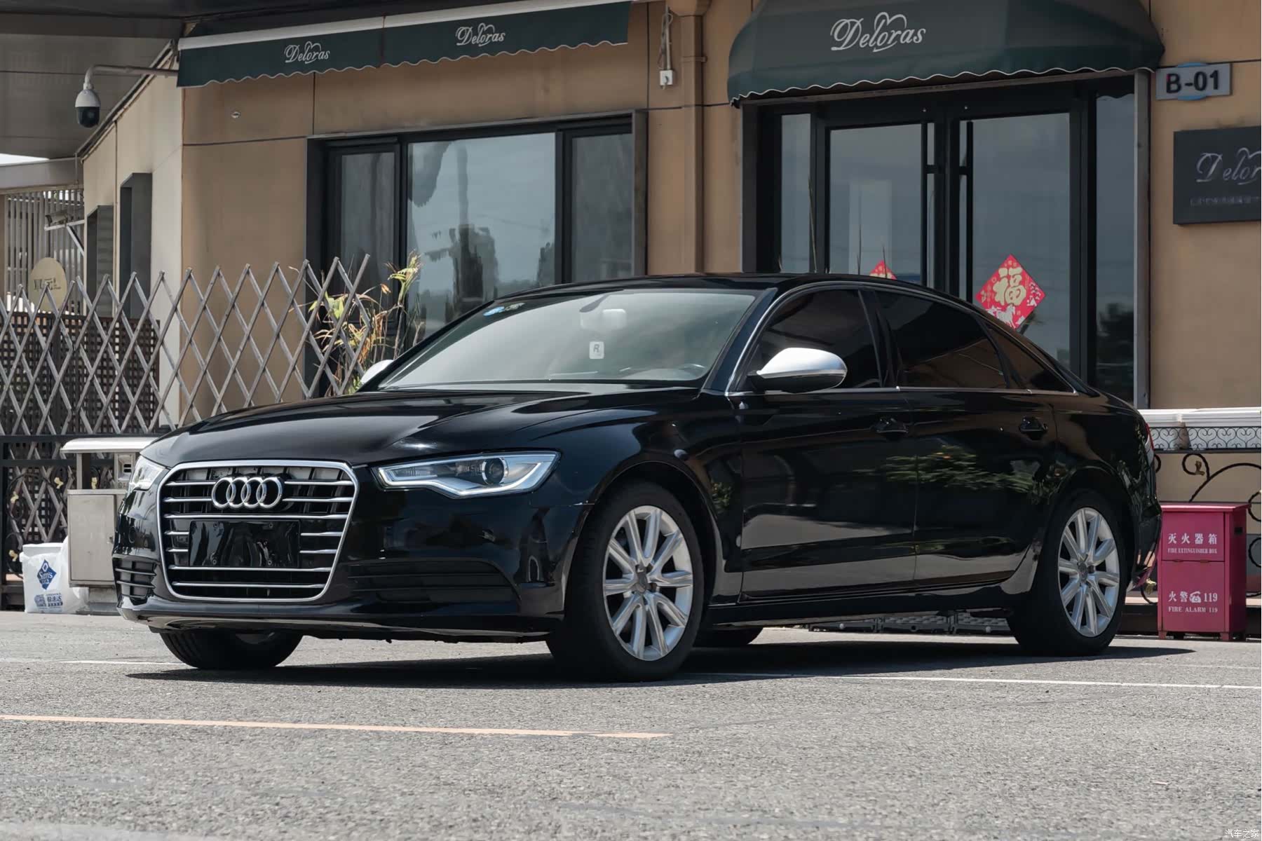 Audi A6L, 2014 1