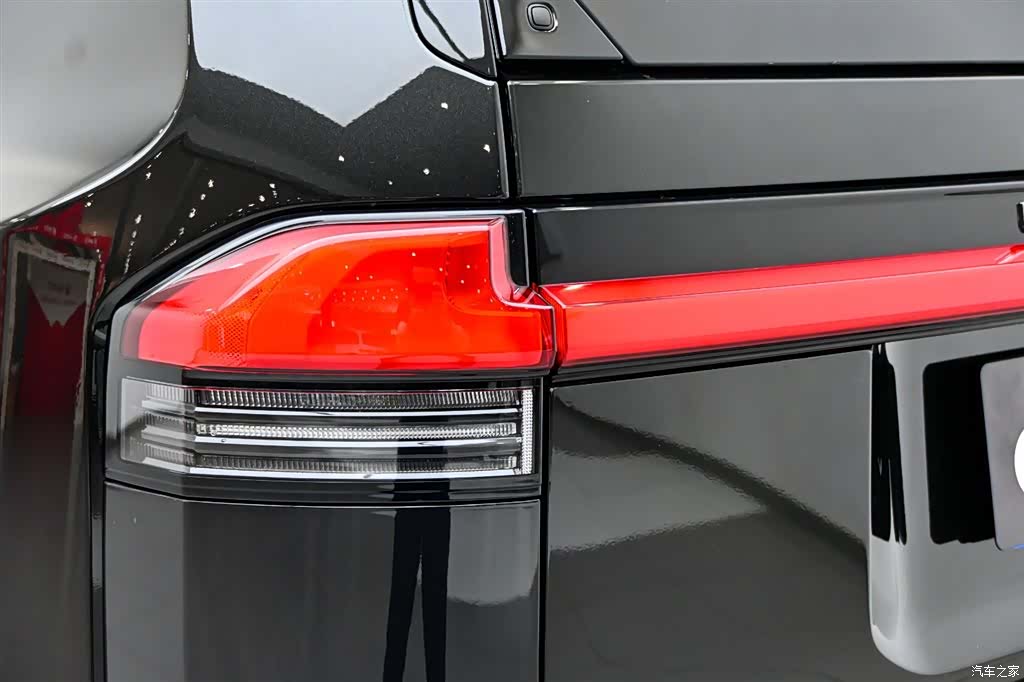 Lexus GX, 2026 10