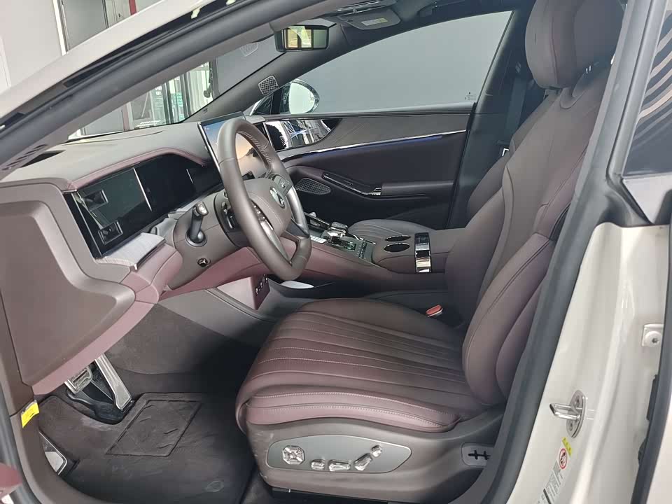 Denza Z9GT Denza Z9GT