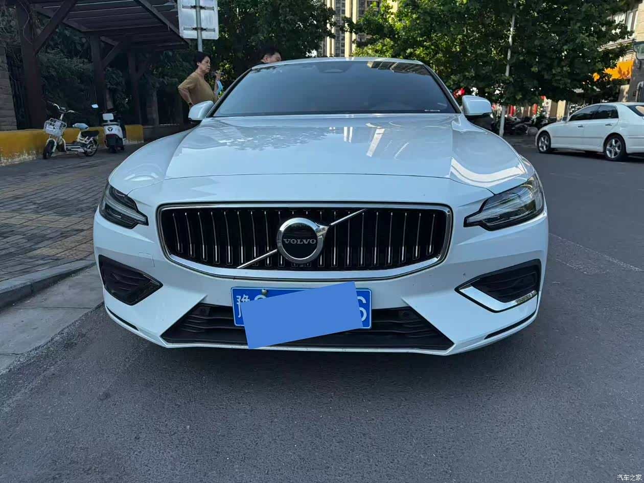 Volvo S60, 2022 2