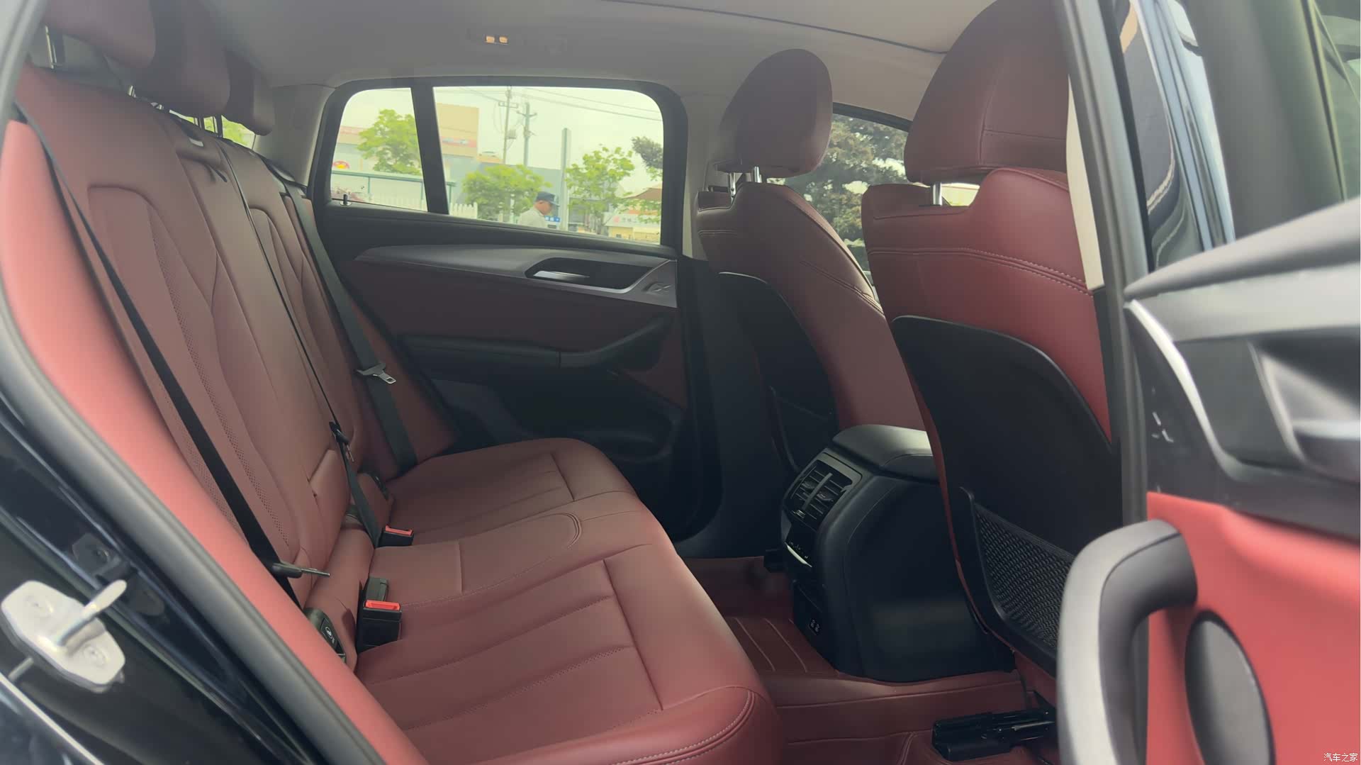 BMW X4, 2024 10