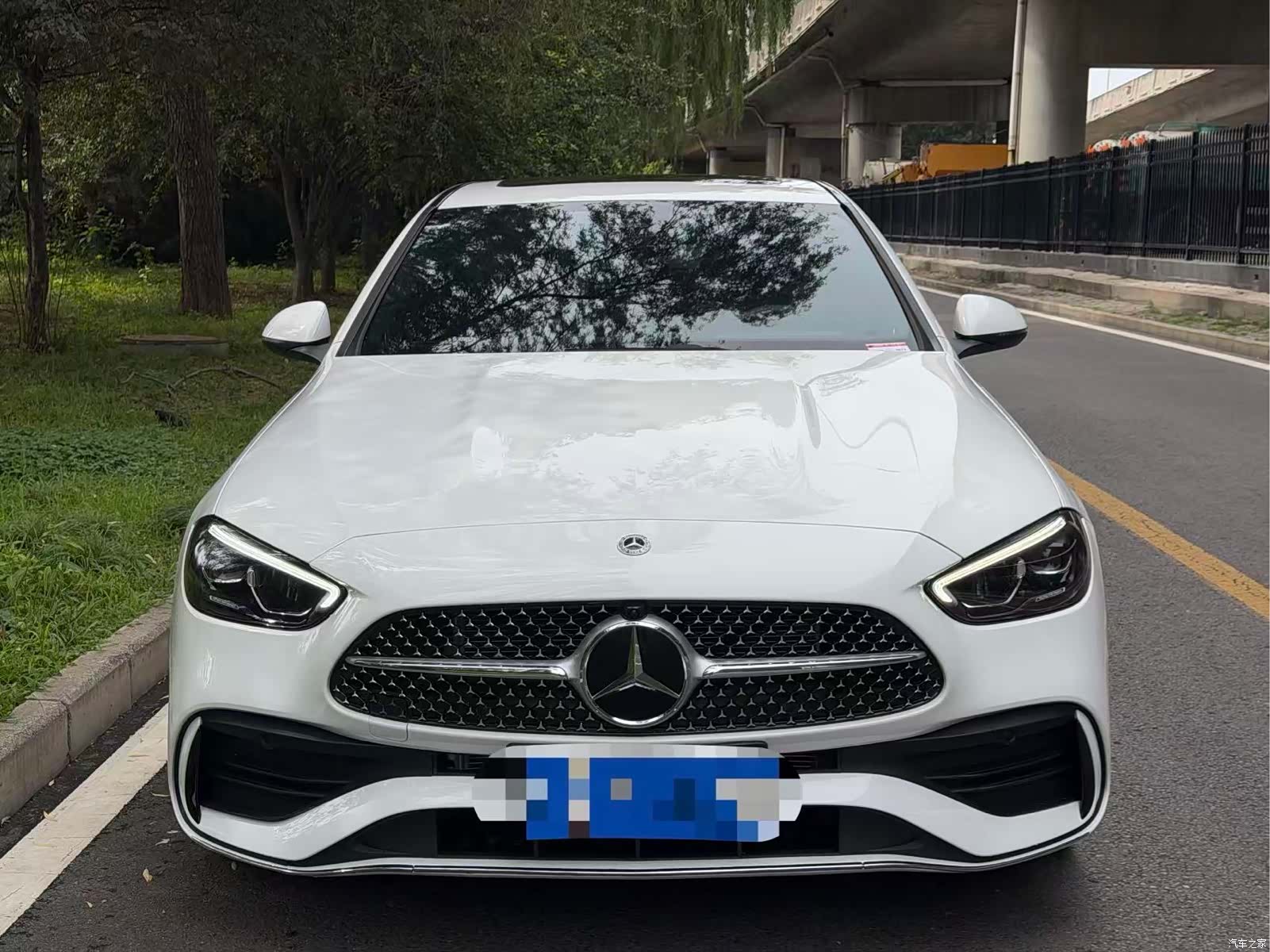 Mercedes-Benz C-Class, 2023 1
