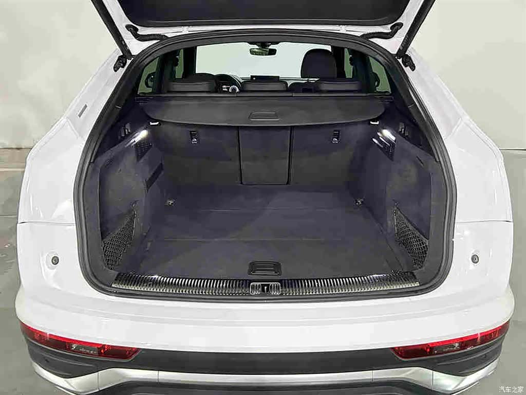 Audi Q5L, 2022 6