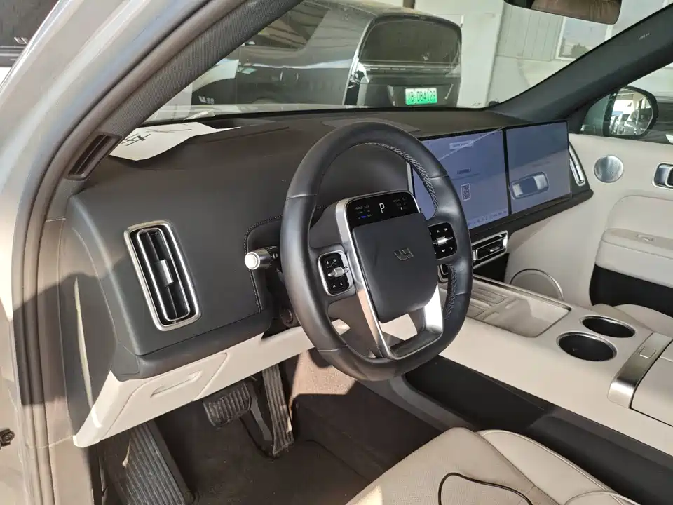 Li Auto Ideal L7