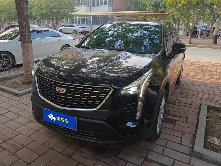 Cadillac XT4