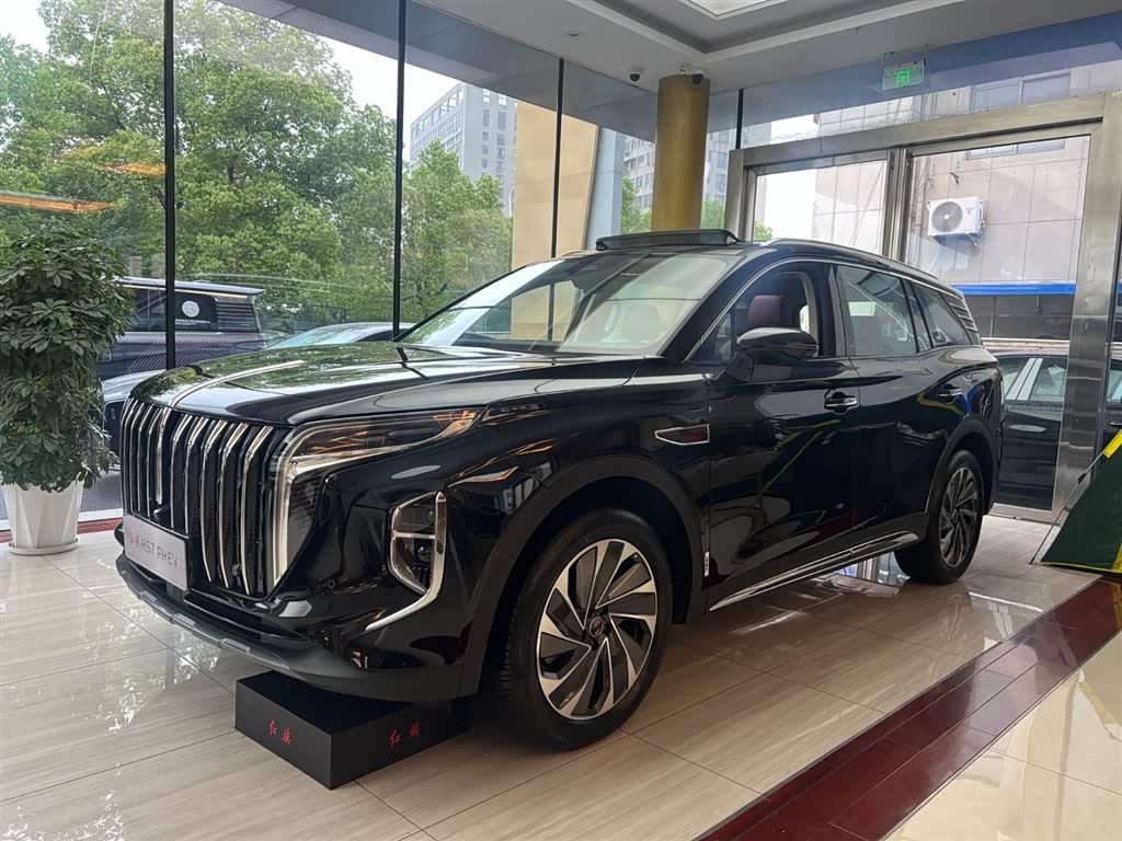 Hongqi HS7 PHEV