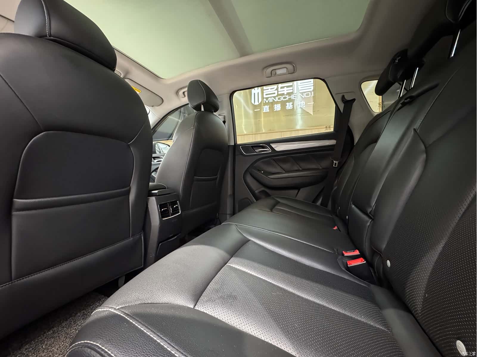 Roewe RX5, 2019 10
