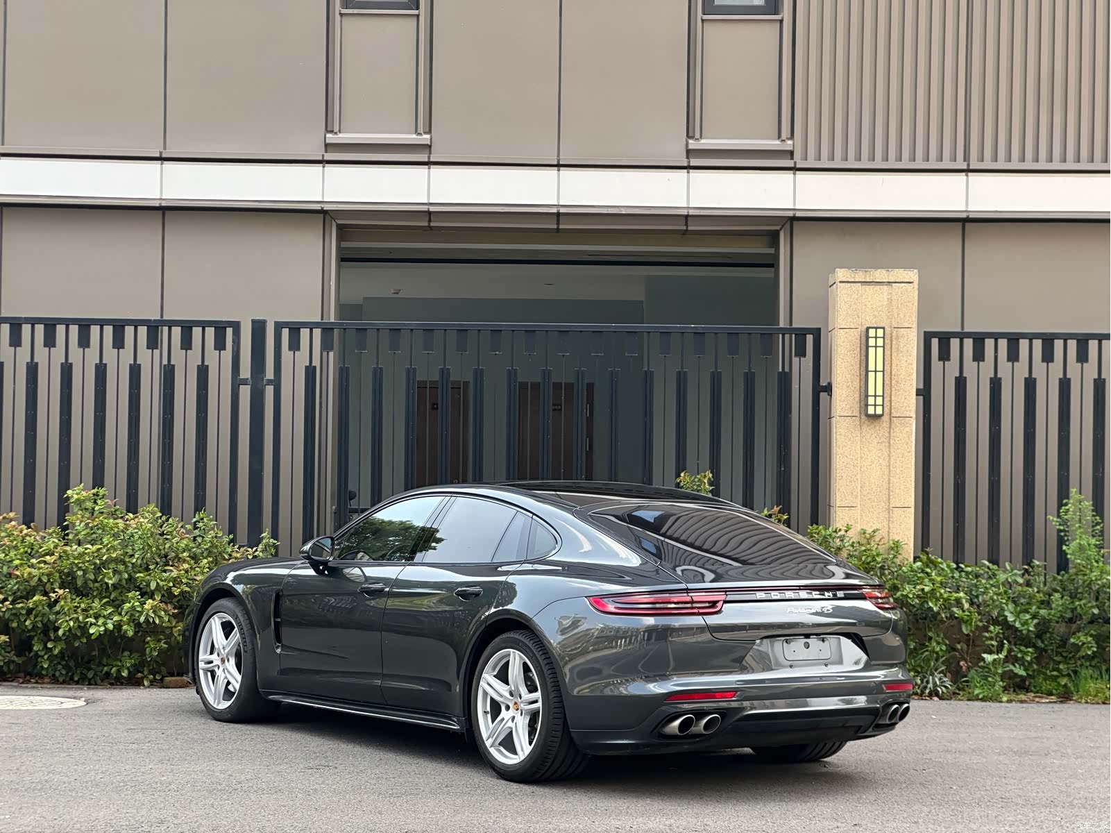 Porsche Panamera, 2018 6
