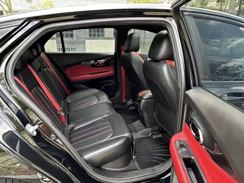 Trumpchi Shadow Leopard