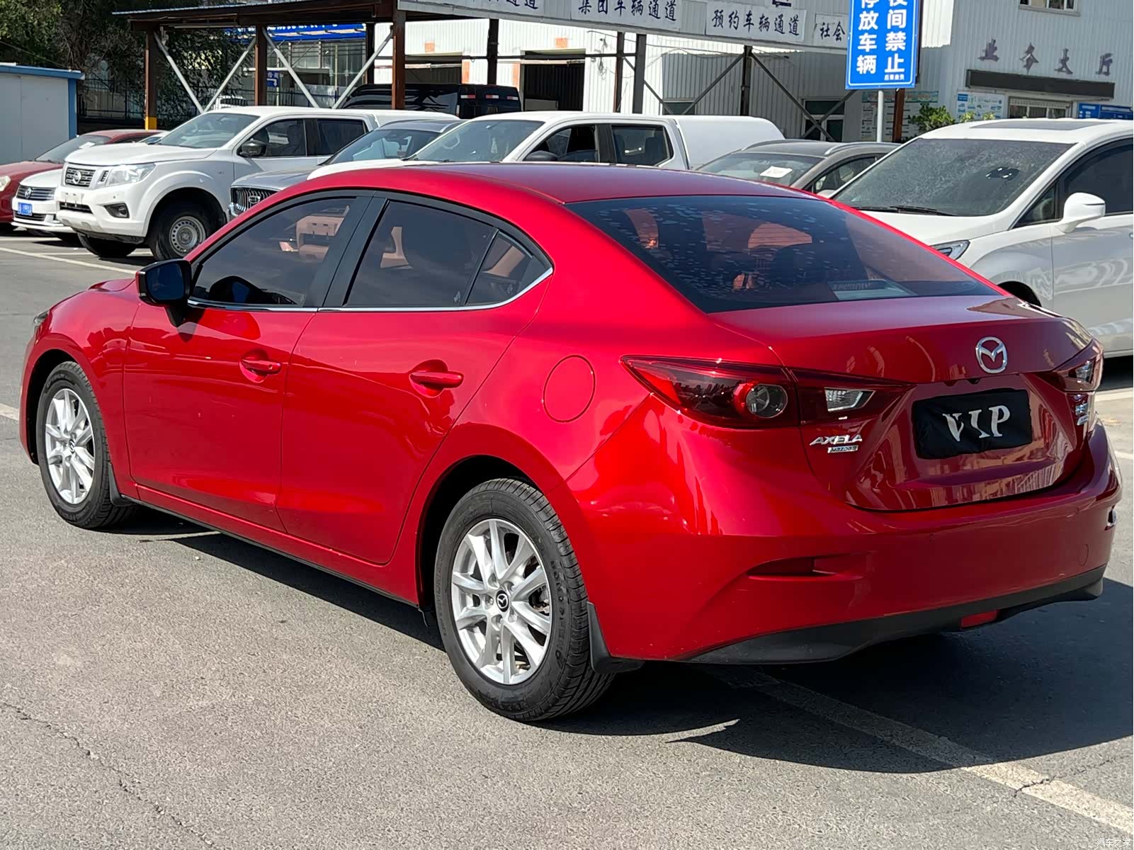Mazda Mazda3, 2017 7