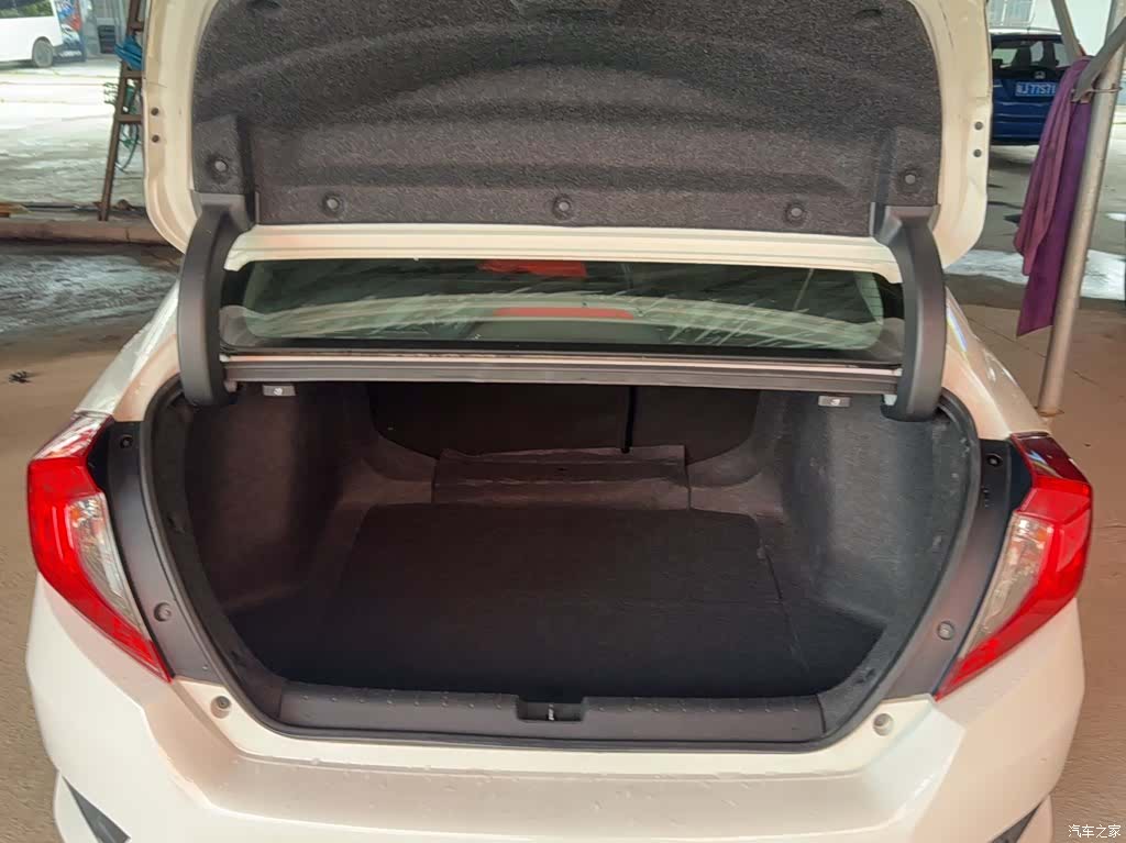Honda Civic, 2017 10