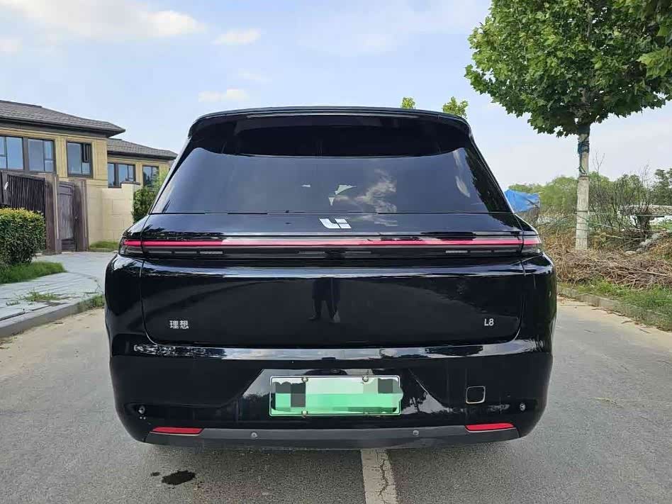 Li Auto Ideal L8
