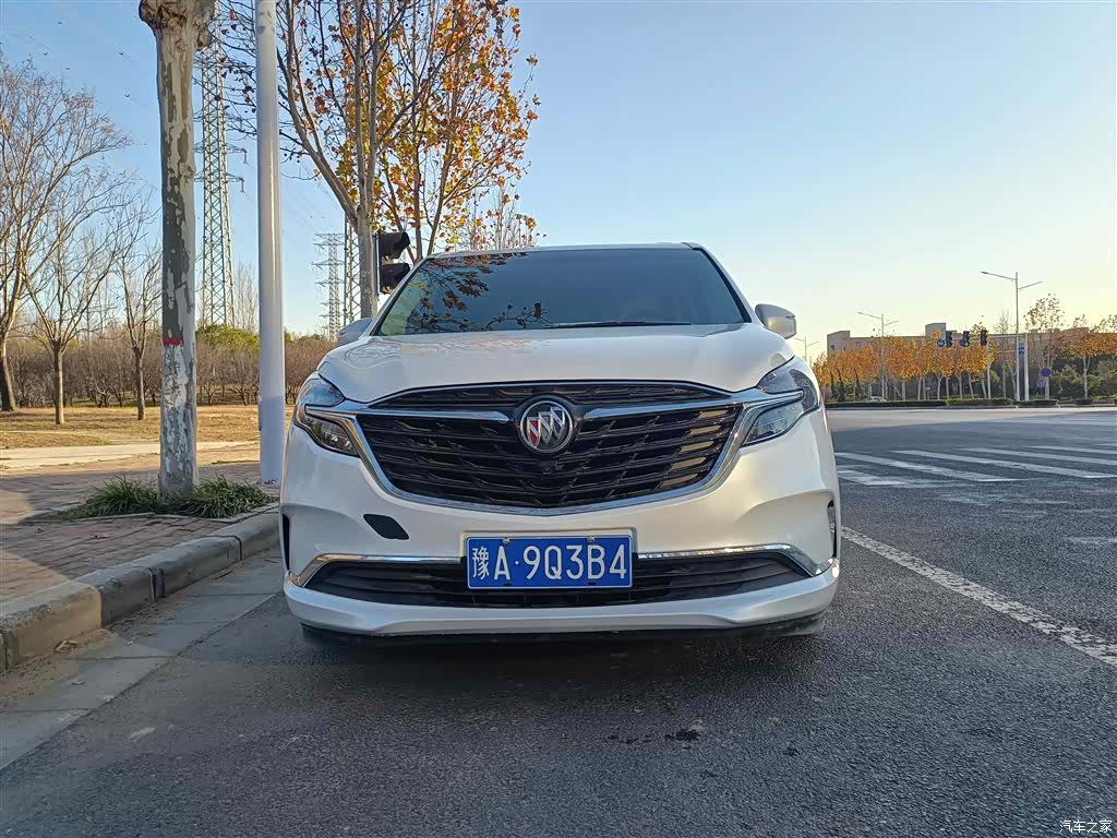 Buick GL8, 2022 2