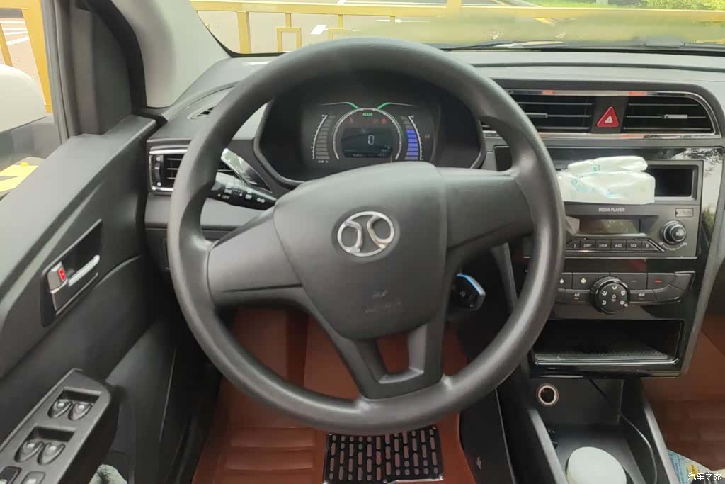 BAIC EC180, 2017 15