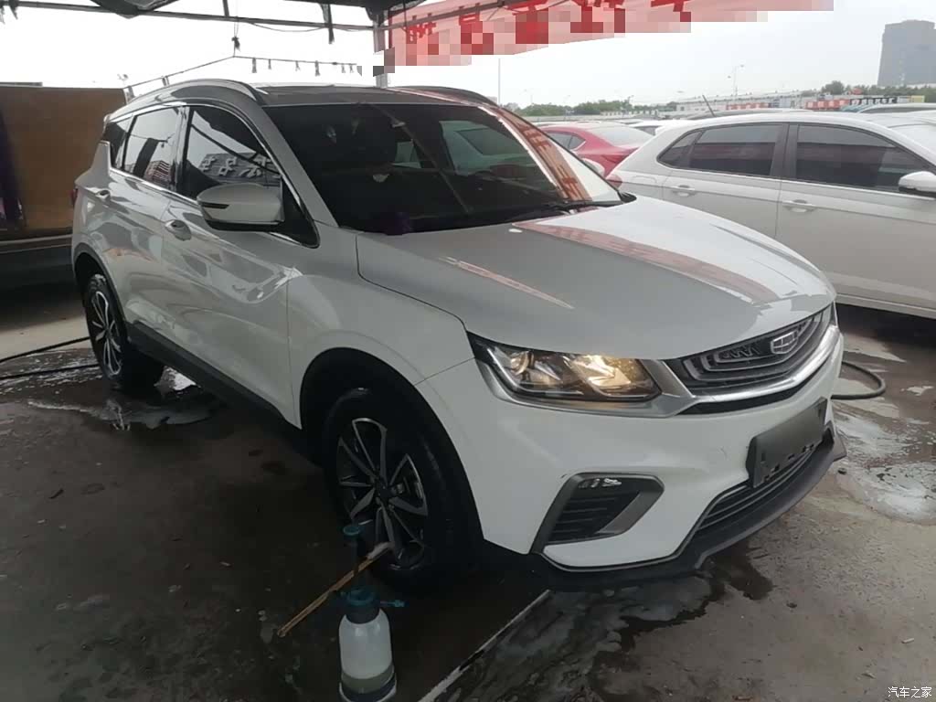 Geely Coolray, 2021 4