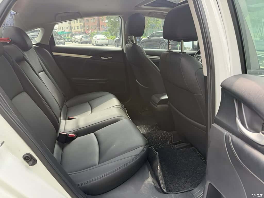 Honda Civic, 2017 12