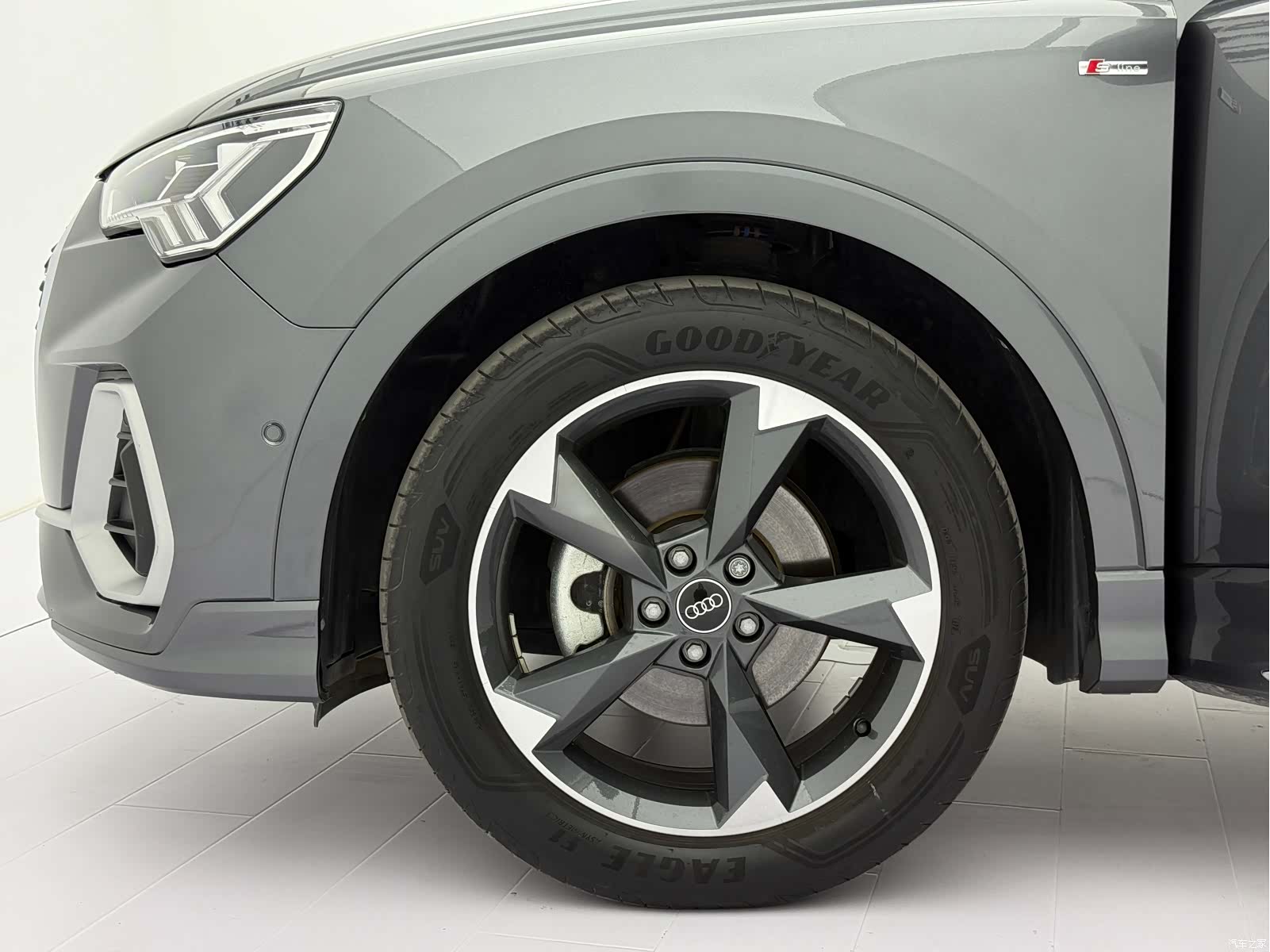 Audi Q3, 2022 22