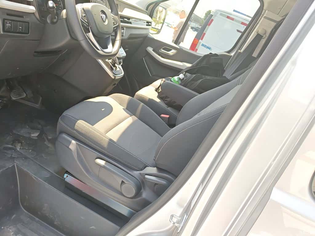 Foton V, 2026 15