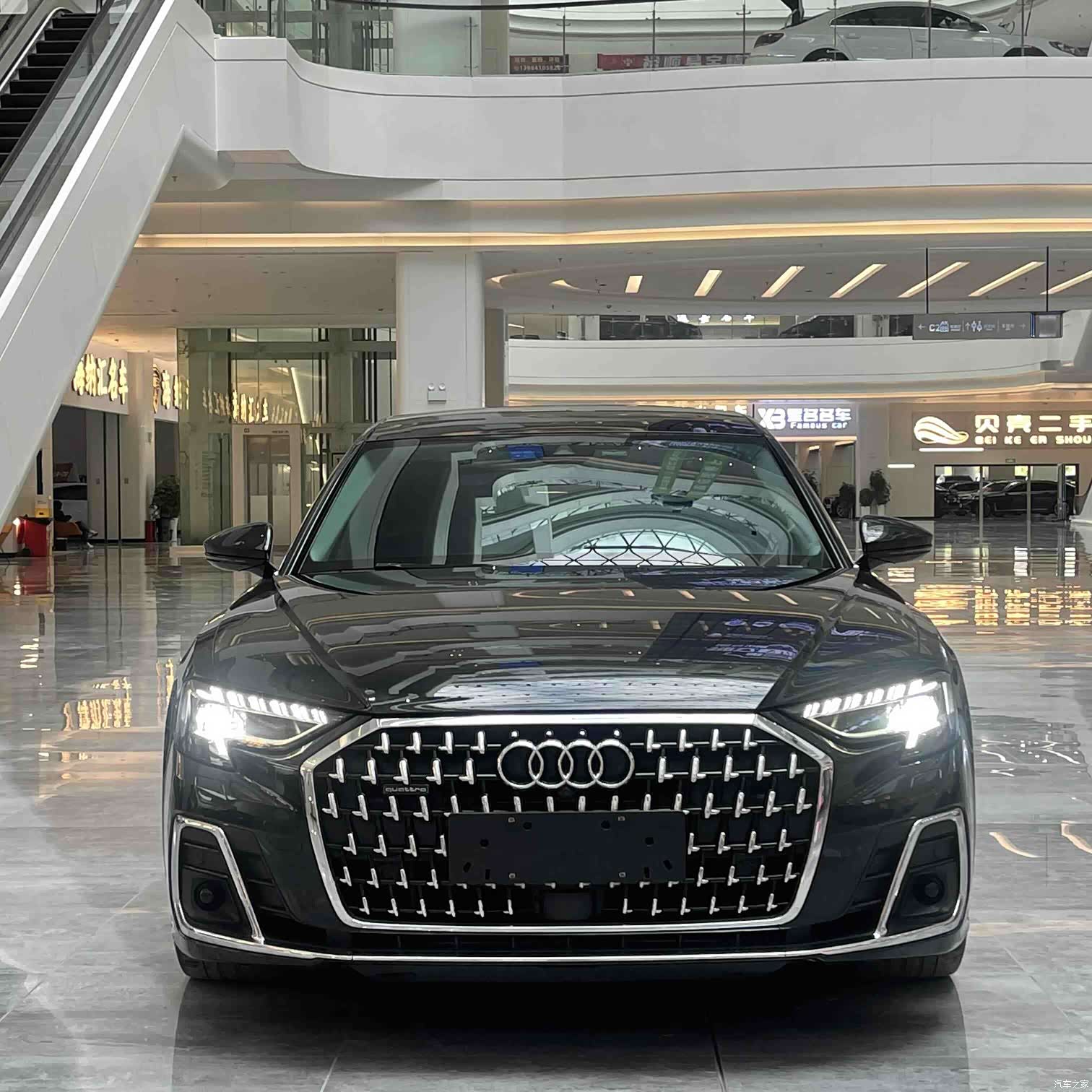 Audi A8L, 2023 3
