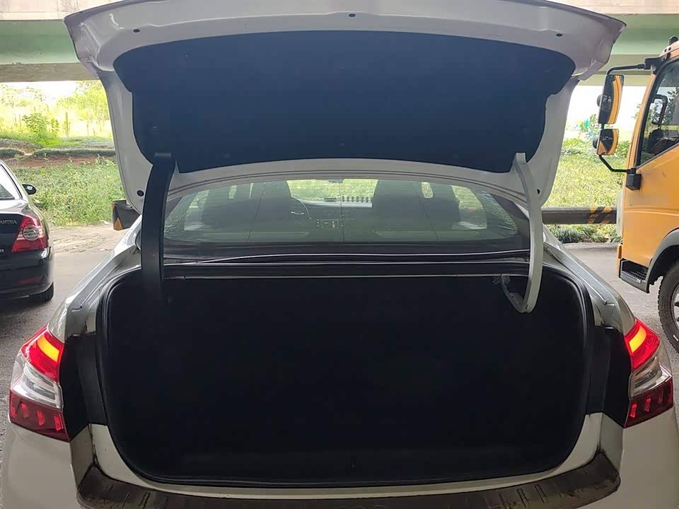 Peugeot 408 Peugeot 408
