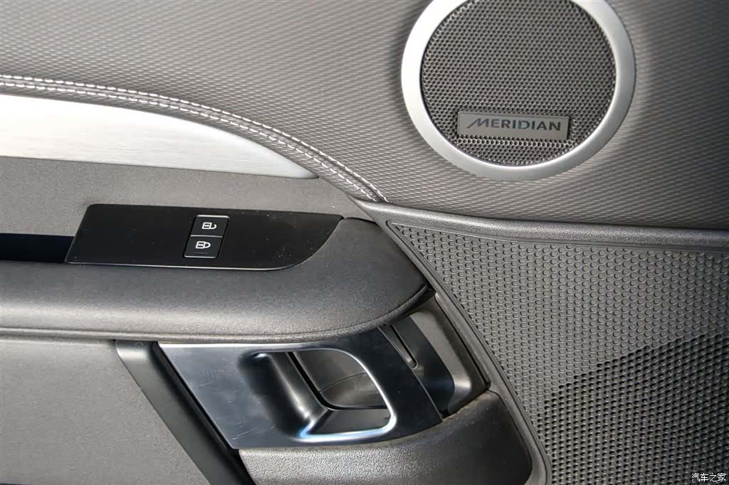 Land Rover Discovery, 2022 24