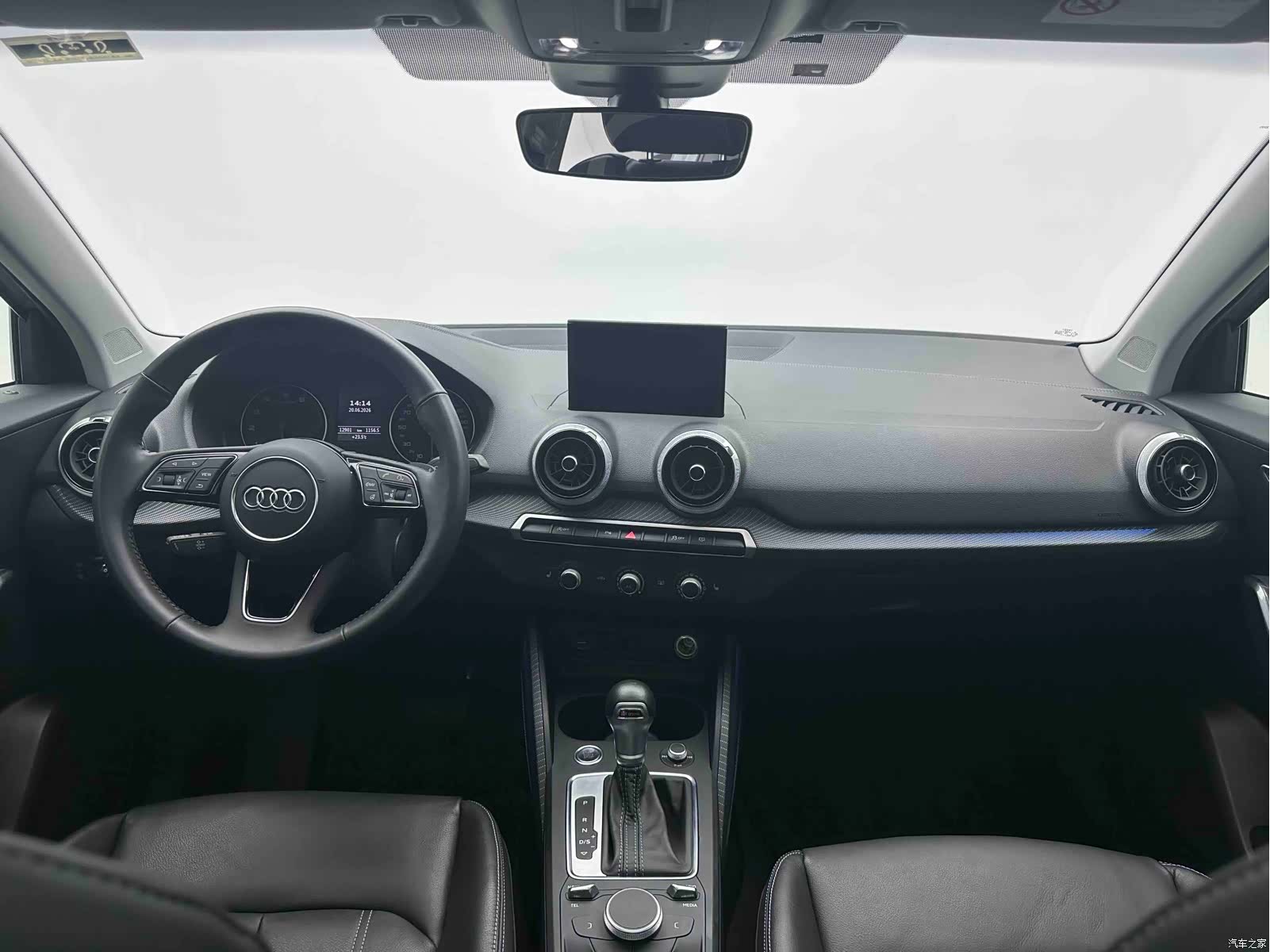 Audi Q2L, 2022 14