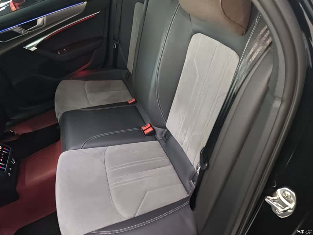 Audi A6L, 2025 17