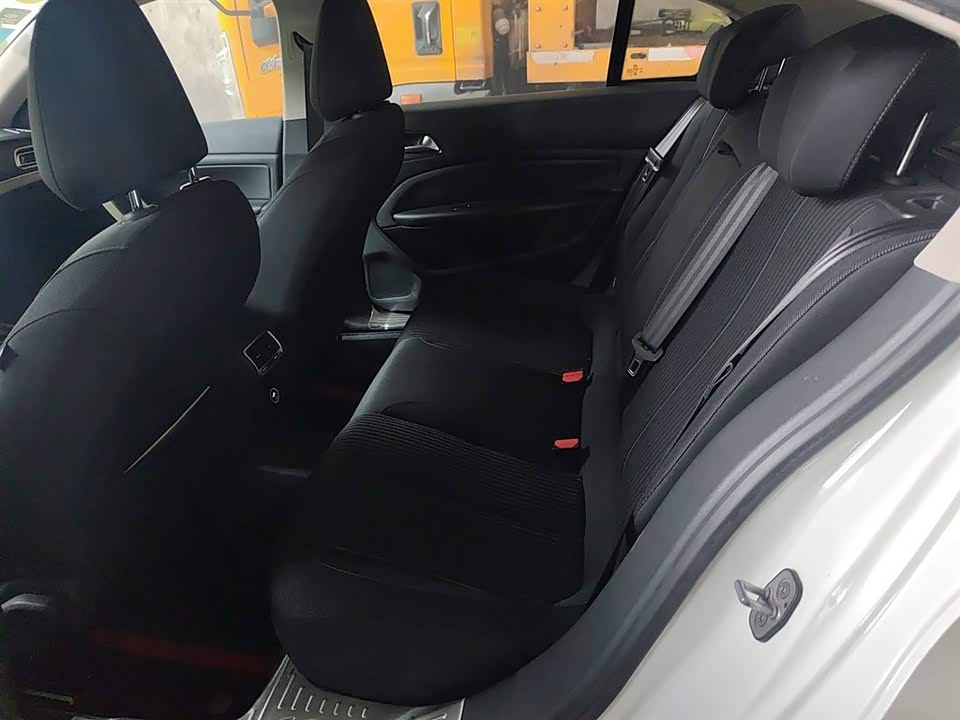 Peugeot 408 Peugeot 408
