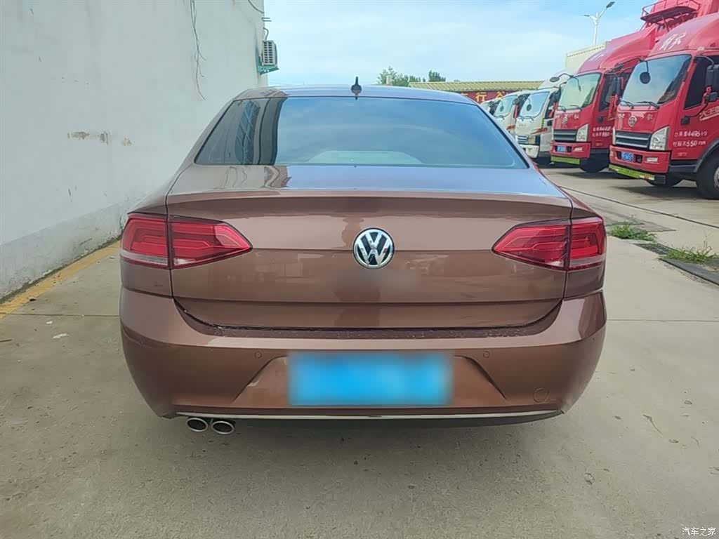 Volkswagen Lamando, 2016 6