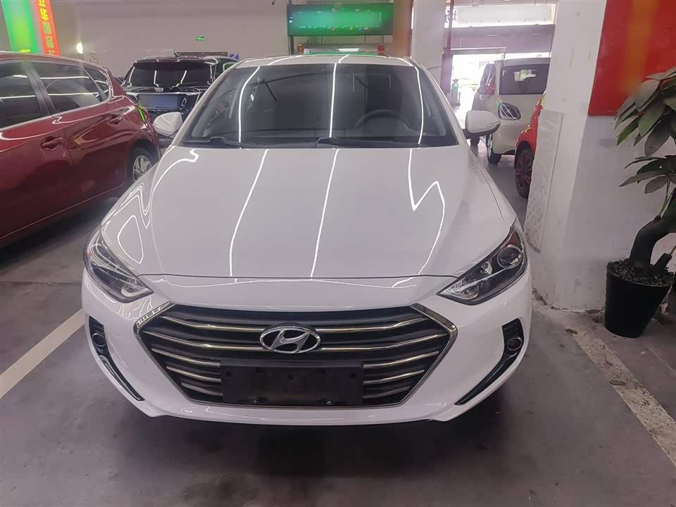 Hyundai Lead