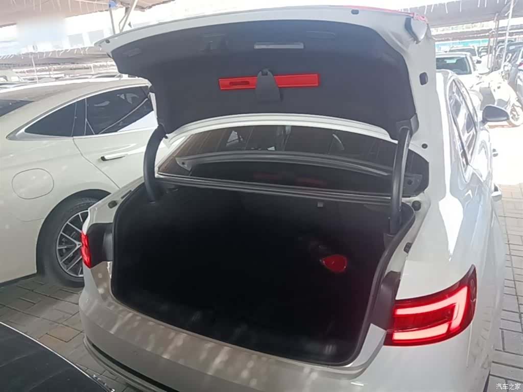 Audi A4L, 2019 19