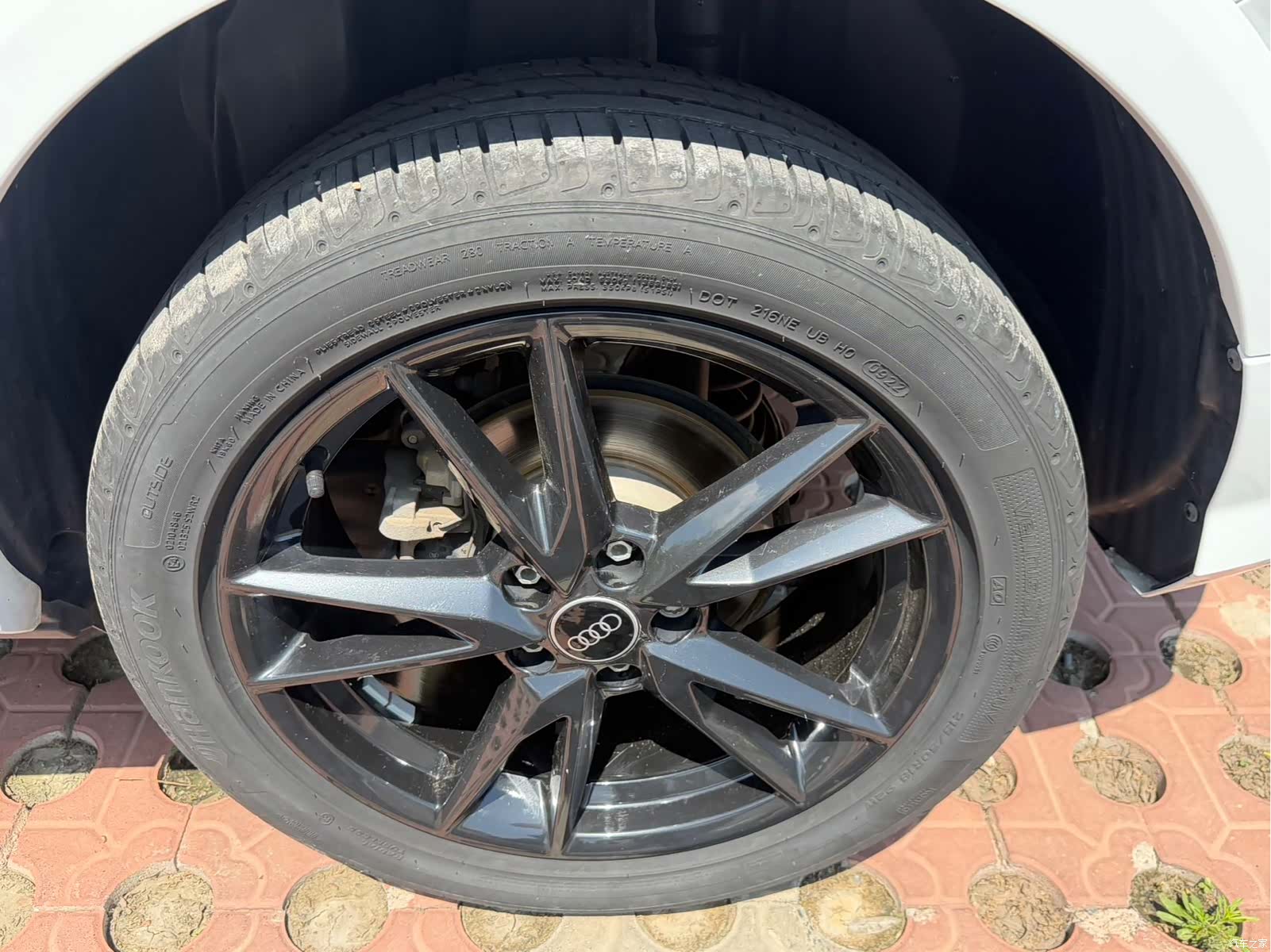 Audi Q2L, 2022 9
