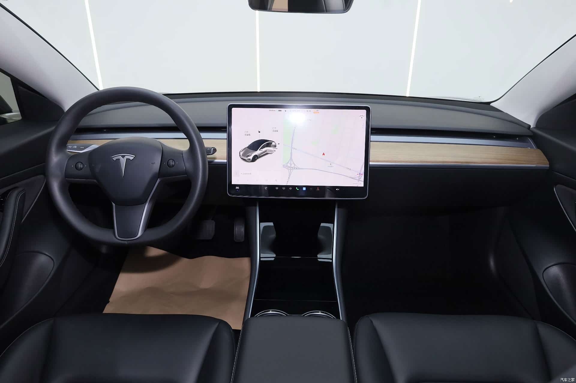 Tesla Model 3, 2020 14