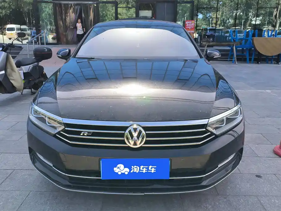 Volkswagen Magotan