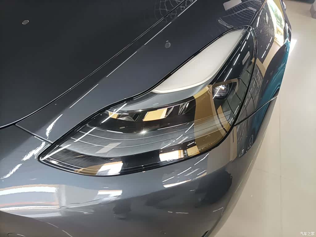 Tesla Model Y, 2023 24