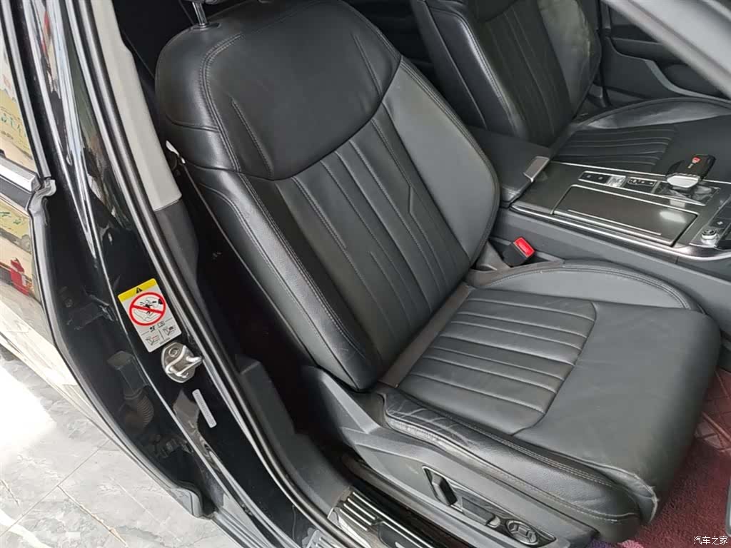 Audi A6L, 2019 25