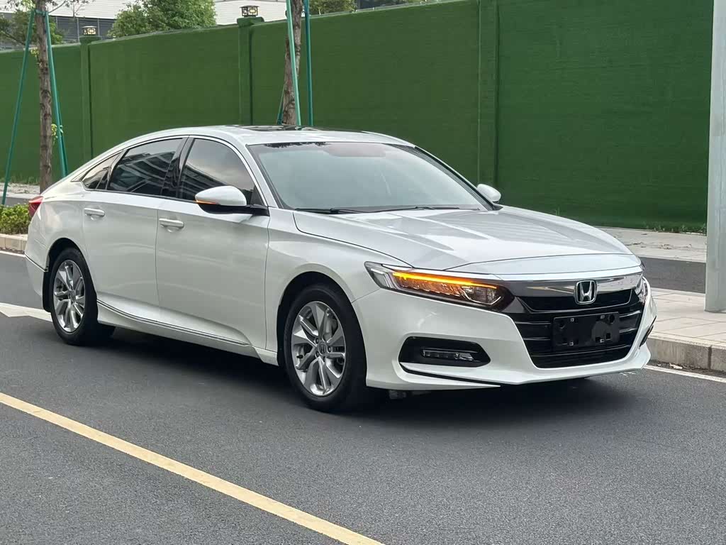 Honda Accord 2018 260TURBO Elite VI