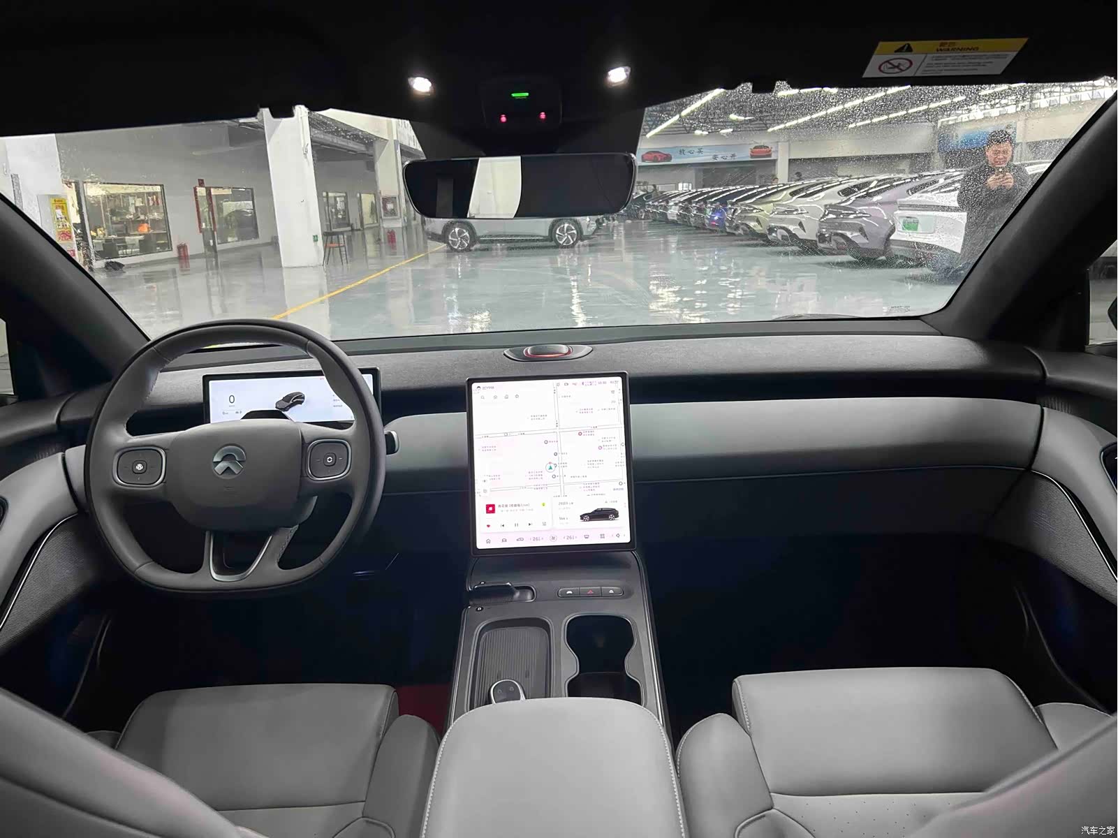 NIO ET5, 2025 все фото