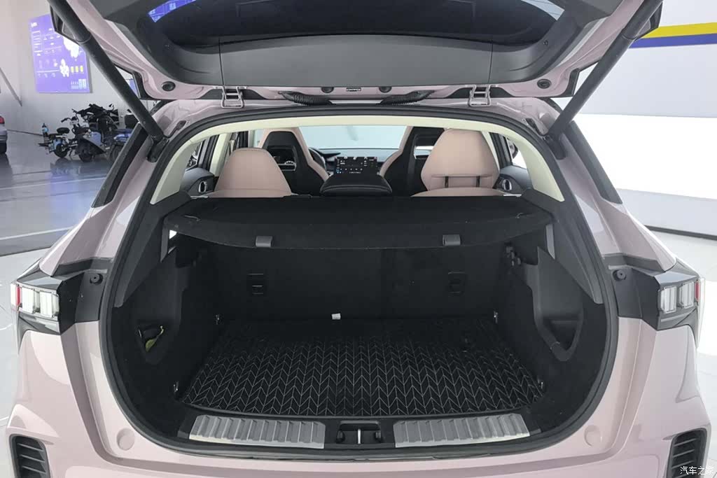 Lynk & Co 02, 2022 4