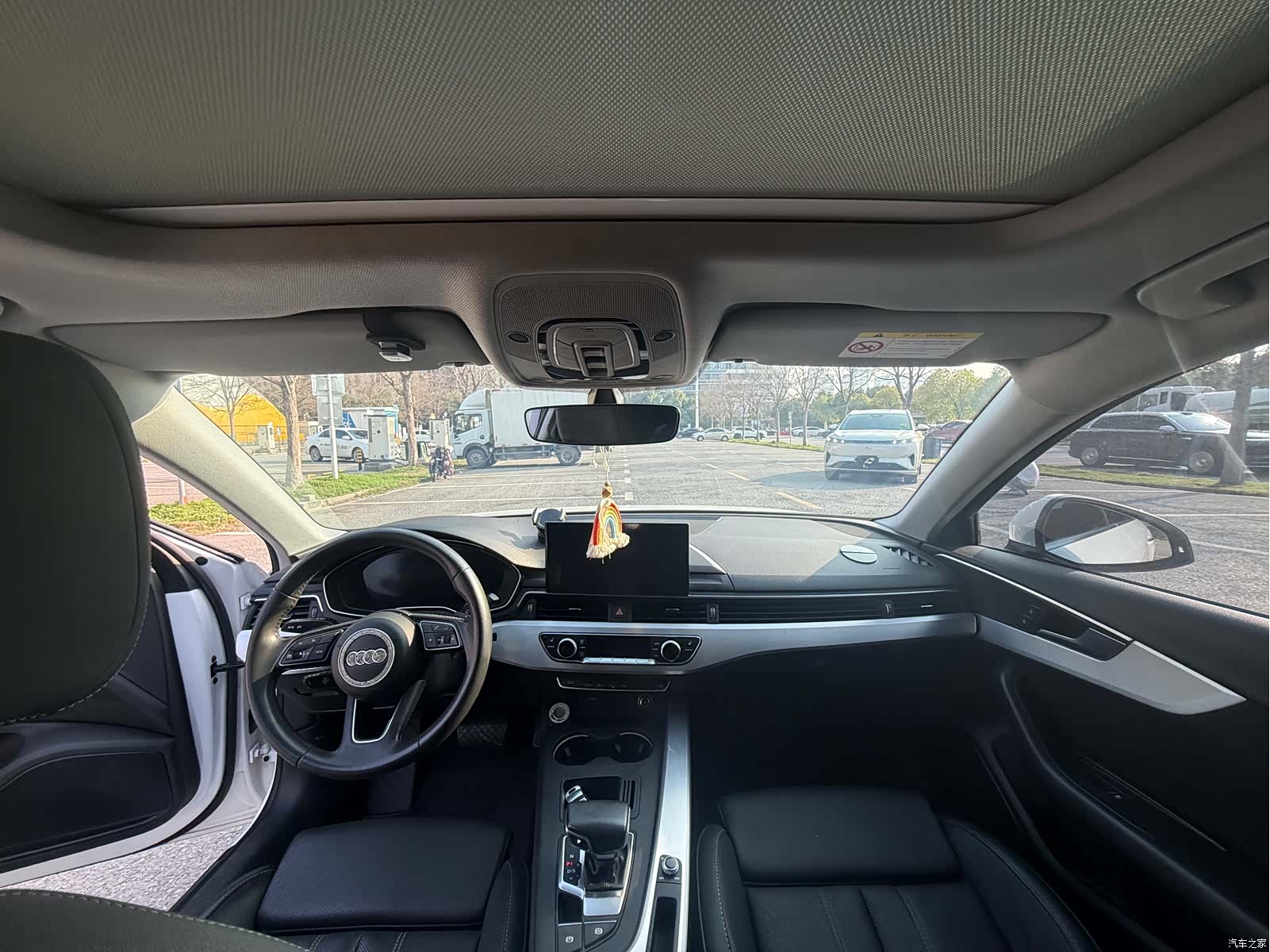 Audi A4L, 2021 8