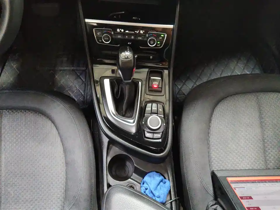 BMW 2 series multifunctional station wagon